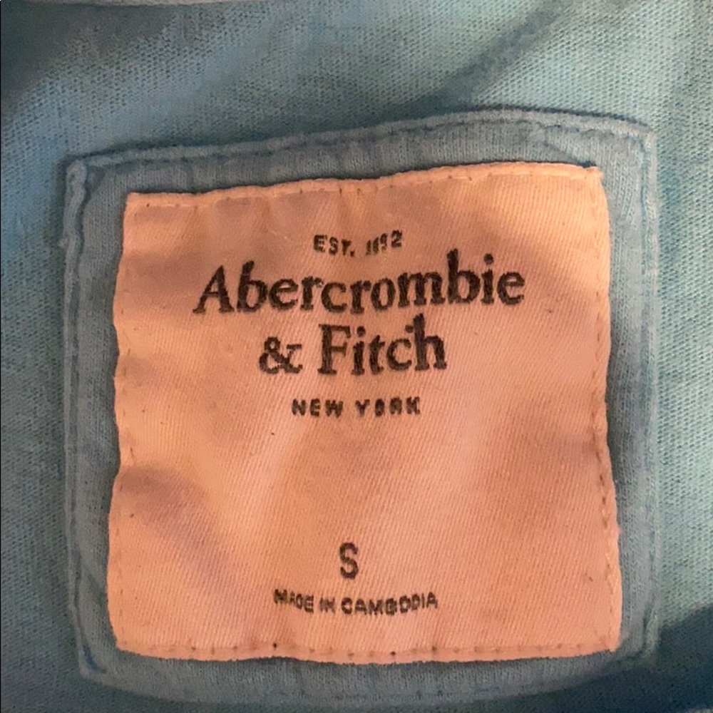 Y2K Abercrombie & Fitch Logo Tee Size Small - Picture 2 of 2